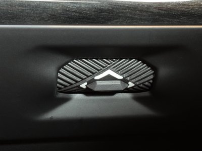2023 BMW 5 SERIES — миниатюра 37