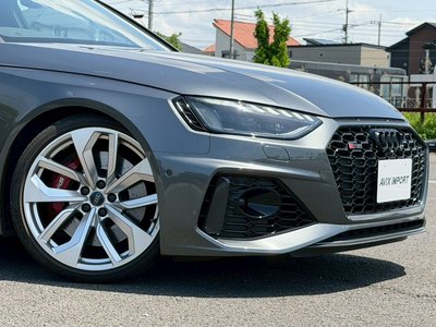 AUDI RS4 - 5