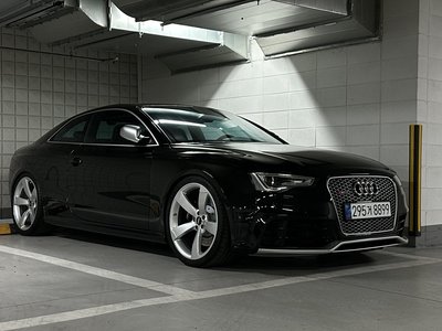 AUDI RS5