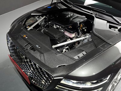 GENESIS G80 (RG3) - 7