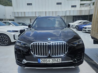 BMW X7 - 1
