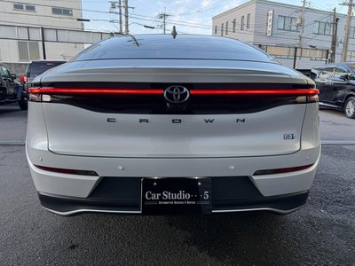 TOYOTA CROWN CROSSOVER - 10