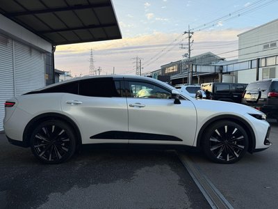 TOYOTA CROWN CROSSOVER - 8