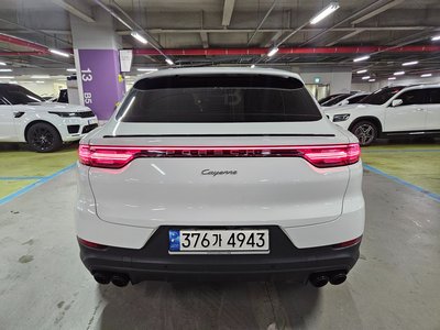 صورة 3 لـ 2022 Porsche CAYENNE