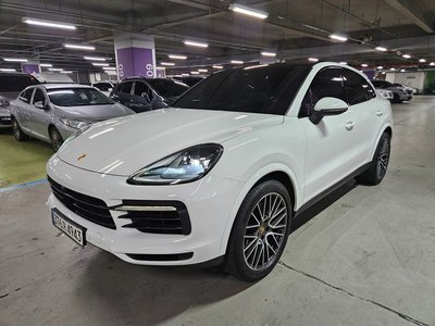 صورة 1 لـ 2022 Porsche CAYENNE