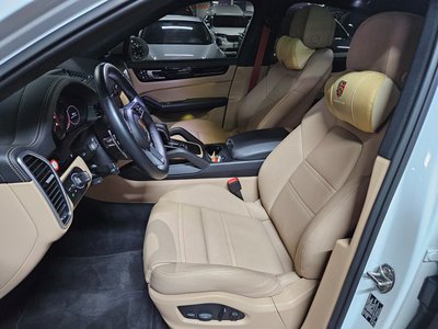 صورة مصغرة 17 لـ 2022 Porsche CAYENNE