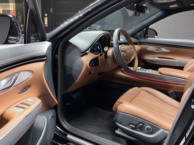 2023 Genesis GV70 photo 10