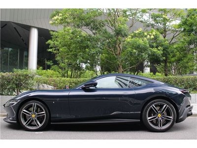 صورة 5 لـ 2021 Ferrari ROMA