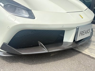 2017 Ferrari 488 GTB thumbnail 11