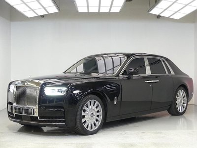 ROLLS-ROYCE PHANTOM - 1