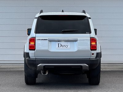 TOYOTA LAND CRUISER 250 - 7