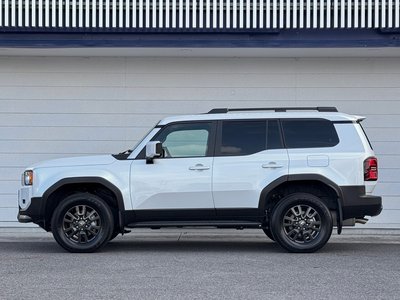 TOYOTA LAND CRUISER 250 - 8