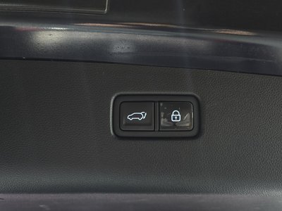 2021 Genesis GV70 — миниатюра 20
