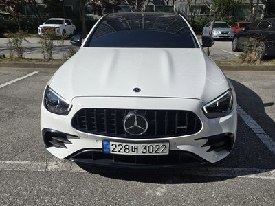 MERCEDES-BENZ E-CLASS - 2