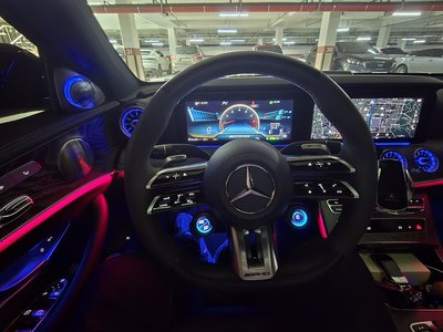 MERCEDES-BENZ E-CLASS - 5