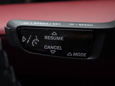 صورة مصغرة 22 لـ 2021 Porsche TAYCAN