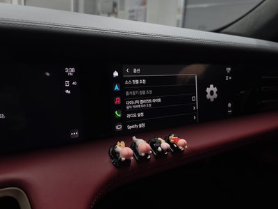 صورة مصغرة 36 لـ 2021 Porsche TAYCAN