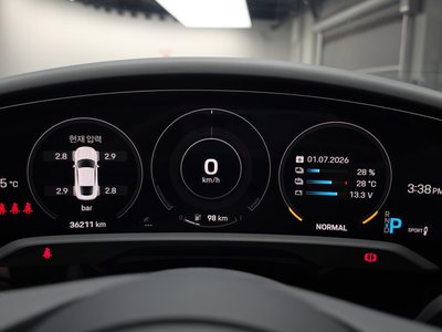 صورة مصغرة 11 لـ 2021 Porsche TAYCAN