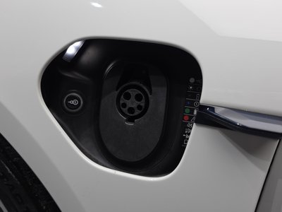 صورة مصغرة 21 لـ 2021 Porsche TAYCAN