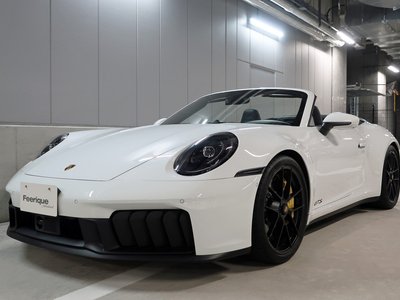 PORSCHE 911 CABRIOLET - 1