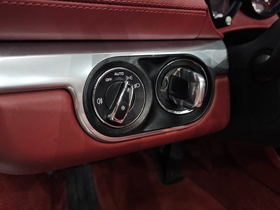 2019 Porsche 718 缩略图 23