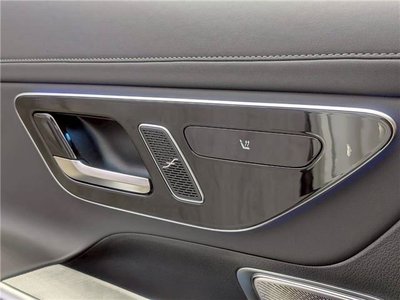 2025 Mercedes-BENZ GLC AMG 缩略图 34