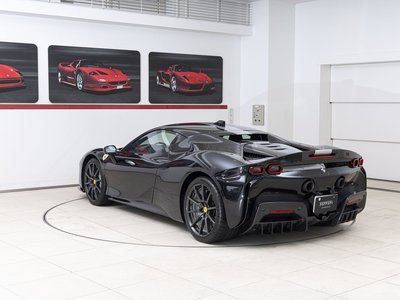 FERRARI SF90 STRADALE - 8