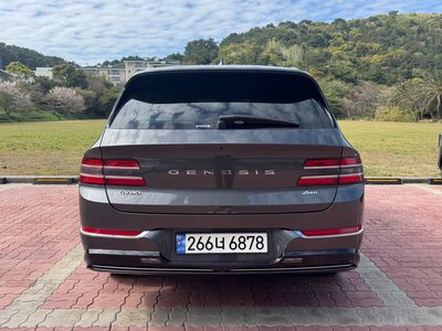 GENESIS GV80 - 3