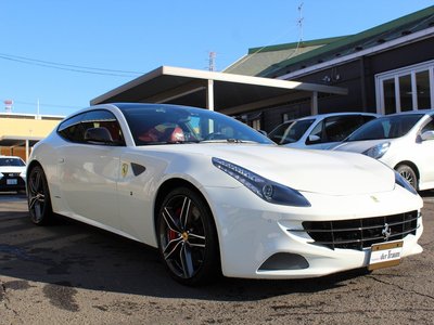 FERRARI FF - 2