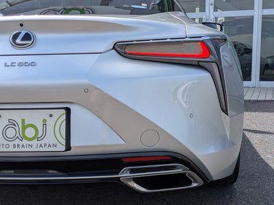 2018 Lexus LC — миниатюра 23
