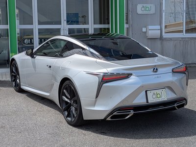 2018 Lexus LC — миниатюра 17