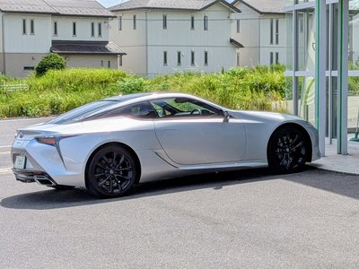 2018 Lexus LC — миниатюра 24
