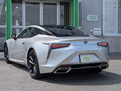 2018 Lexus LC — миниатюра 18