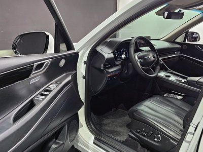 GENESIS GV80 - 10