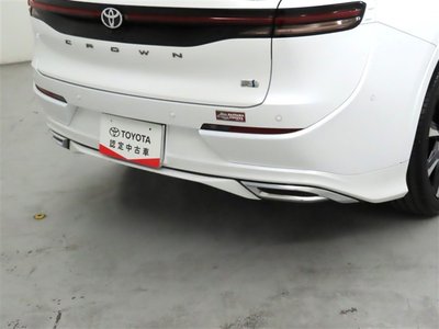 TOYOTA CROWN CROSSOVER - 10