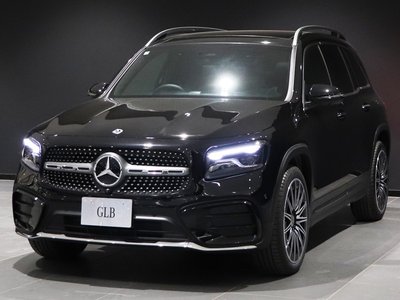 MERCEDES-BENZ GLB - 8