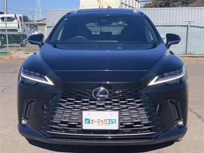 LEXUS RX - 9