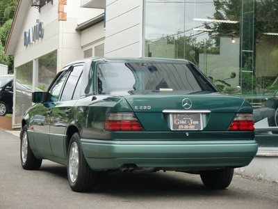 صورة 4 لـ 1994 Mercedes-BENZ E-CLASS