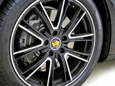 2021 Porsche PANAMERA 照片 9