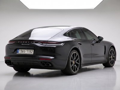 2021 Porsche PANAMERA 照片 7