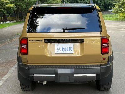 TOYOTA LAND CRUISER 250 - 4