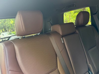 TOYOTA LAND CRUISER 250 - 7