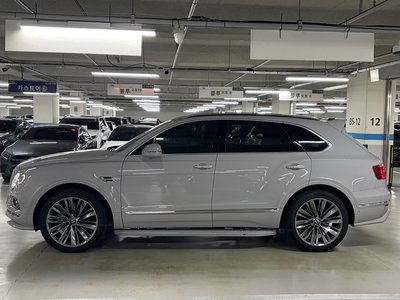 2017 BENTLEY BENTAYGA 照片 2