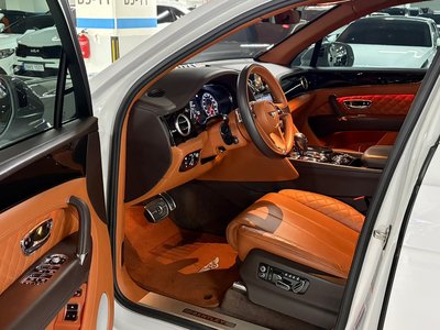 2017 BENTLEY BENTAYGA 照片 9