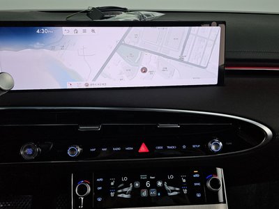 2024 Genesis GV70 thumbnail 20