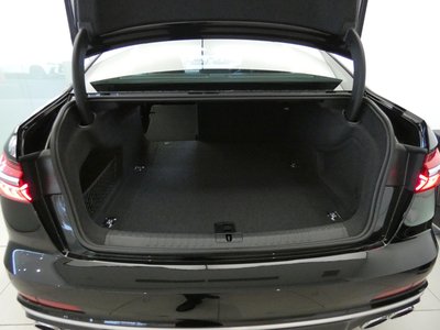صورة مصغرة 105 لـ 2025 AUDI S6