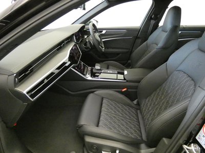 صورة مصغرة 60 لـ 2025 AUDI S6