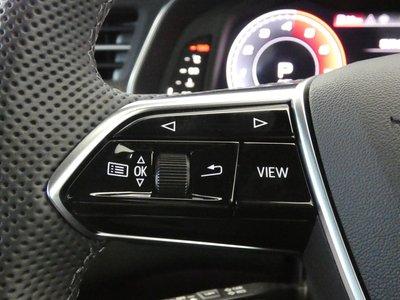 صورة مصغرة 38 لـ 2025 AUDI S6