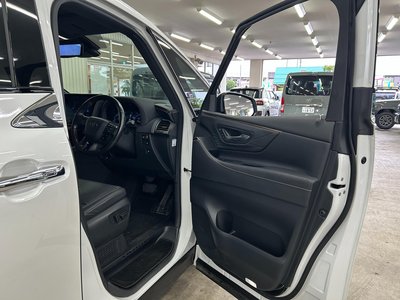 2024 Toyota ALPHARD thumbnail 18