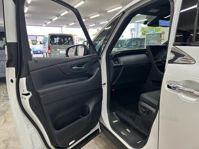 2024 Toyota ALPHARD thumbnail 25